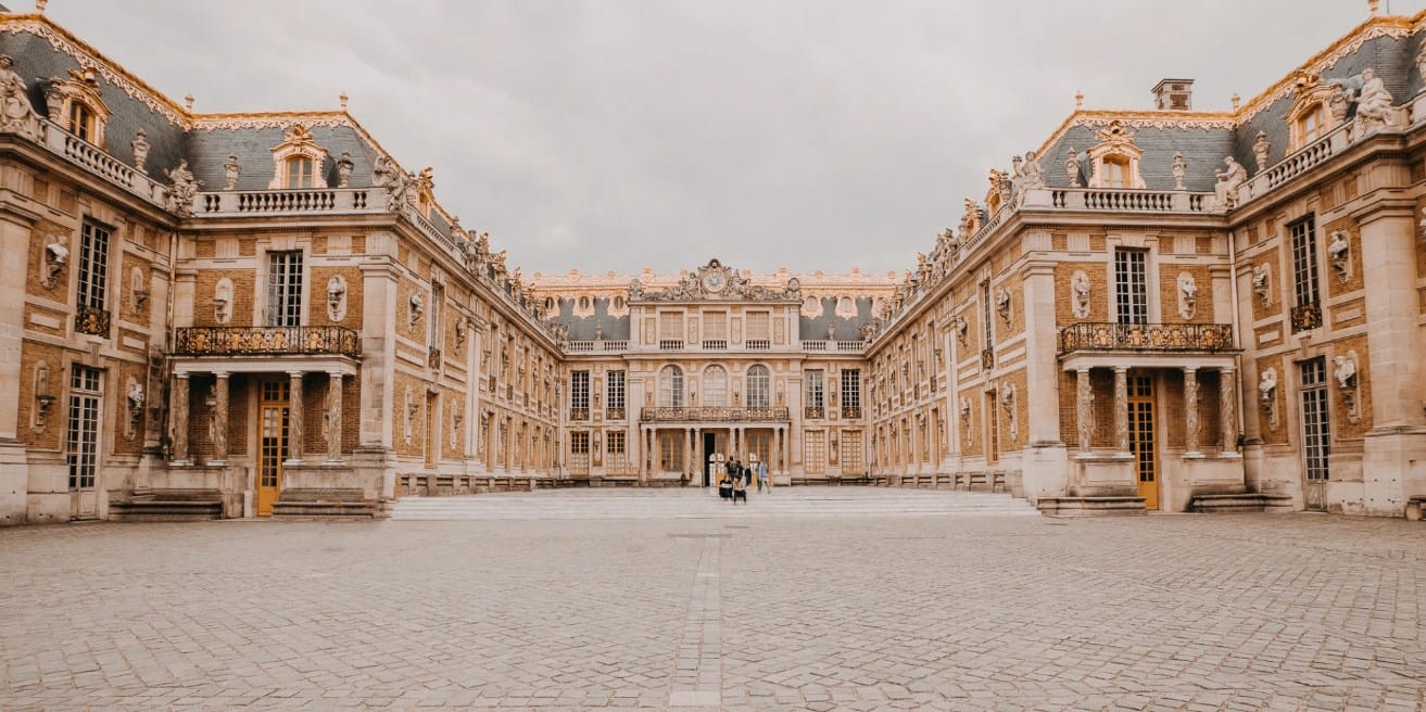 Arsitektur Istana Versailles