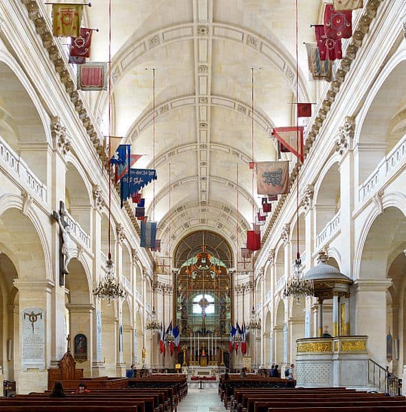 Interior Katedral Saint-Louis des Invalides di le Musée de l'Armée di Paris